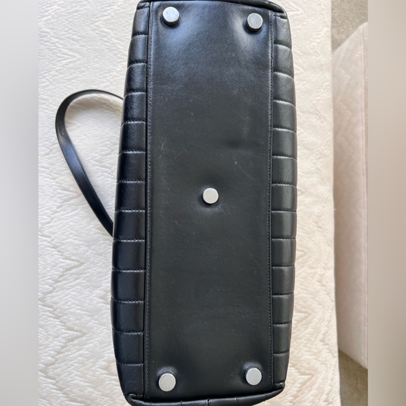 YSL Monogram Matelasse Large Loulou Shopper Bag - Picture 11 of 13